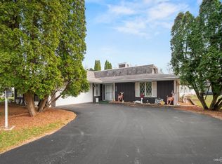 328 Boulder Hill Pass, Oswego, IL 60543