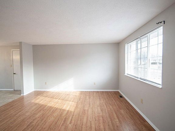 3rd image of 5332 Lobo Dr