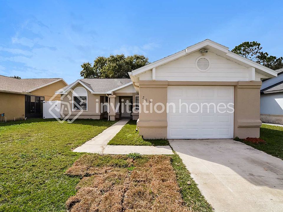 1st image of 203 N Lake Ct