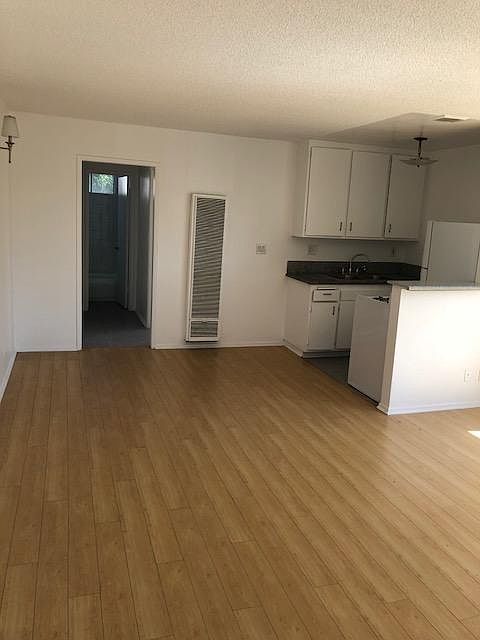 1st image of 2619 2nd St Unit 4