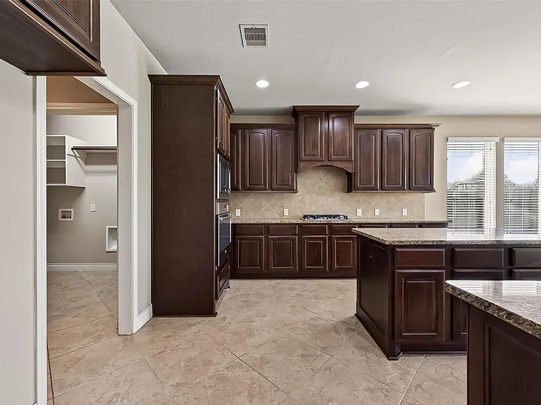 27119 Naples Run Ln — Photo 32