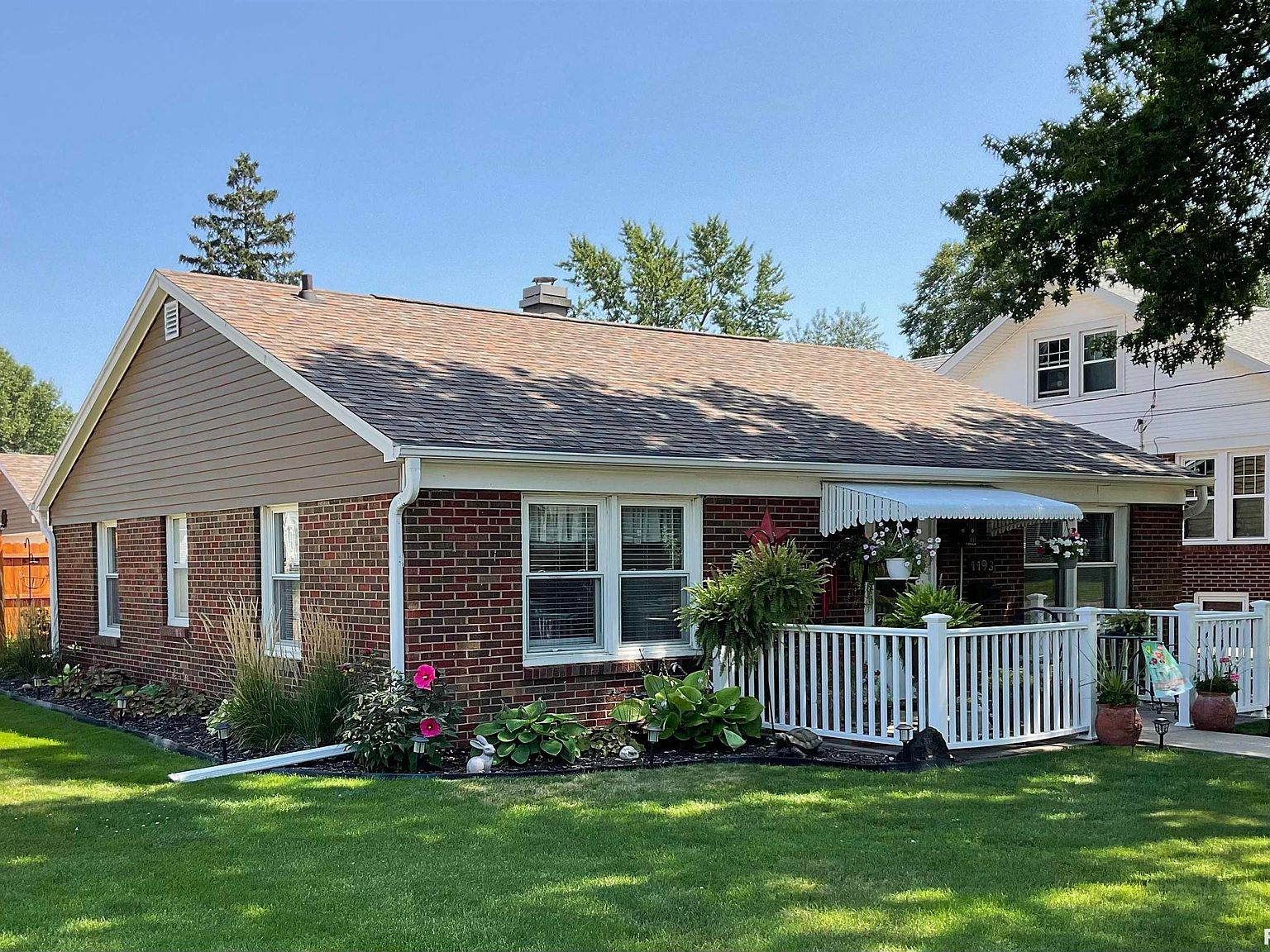 1193 Florence Ave, Galesburg, IL 61401 Zillow