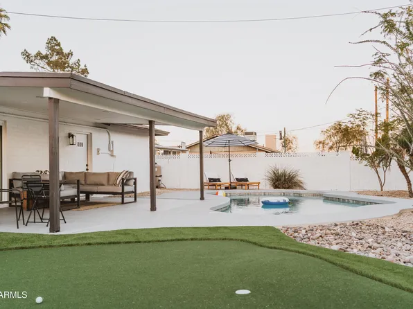 8737 E Rose Ln, Scottsdale, AZ 85250