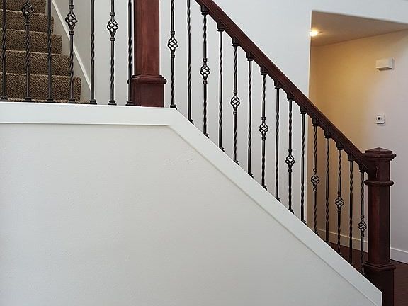 4th image of 4922 36th Ave NE