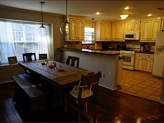3rd image of 2709 Mirkwood Ct