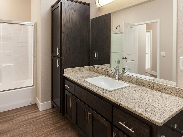 Located In South Chico! Uptown Place Apartments — Photo 6