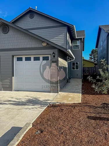 3681 Peter Ln NE Photo 1