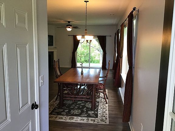 3rd image of 48 Whitaker Dr