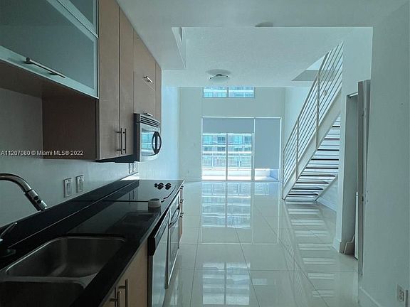2nd image of 60 SW 13th St APT 1616