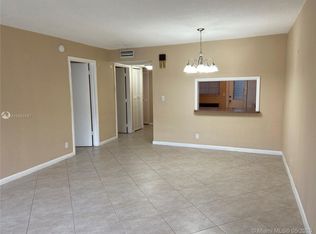 329 SE 3rd St APT 103P, Hallandale Beach, FL 33009