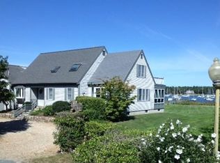 81 Water St, Marion, MA 02738