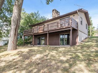 9375 Lost Trail Dr, Delton, MI