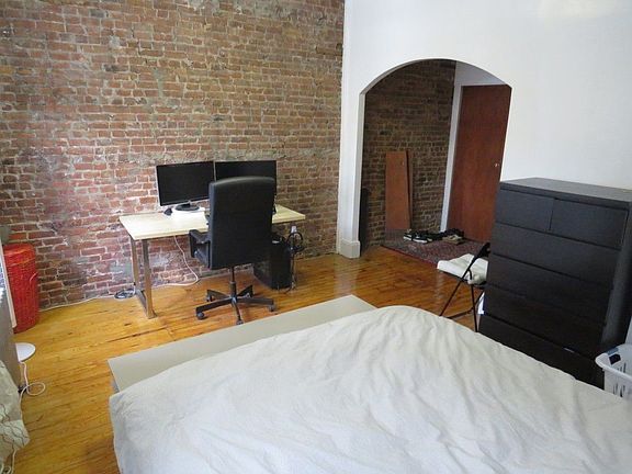 2nd image of 299 7th St #1