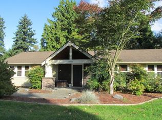 15340 75th Ave NE, Kenmore, WA 98028