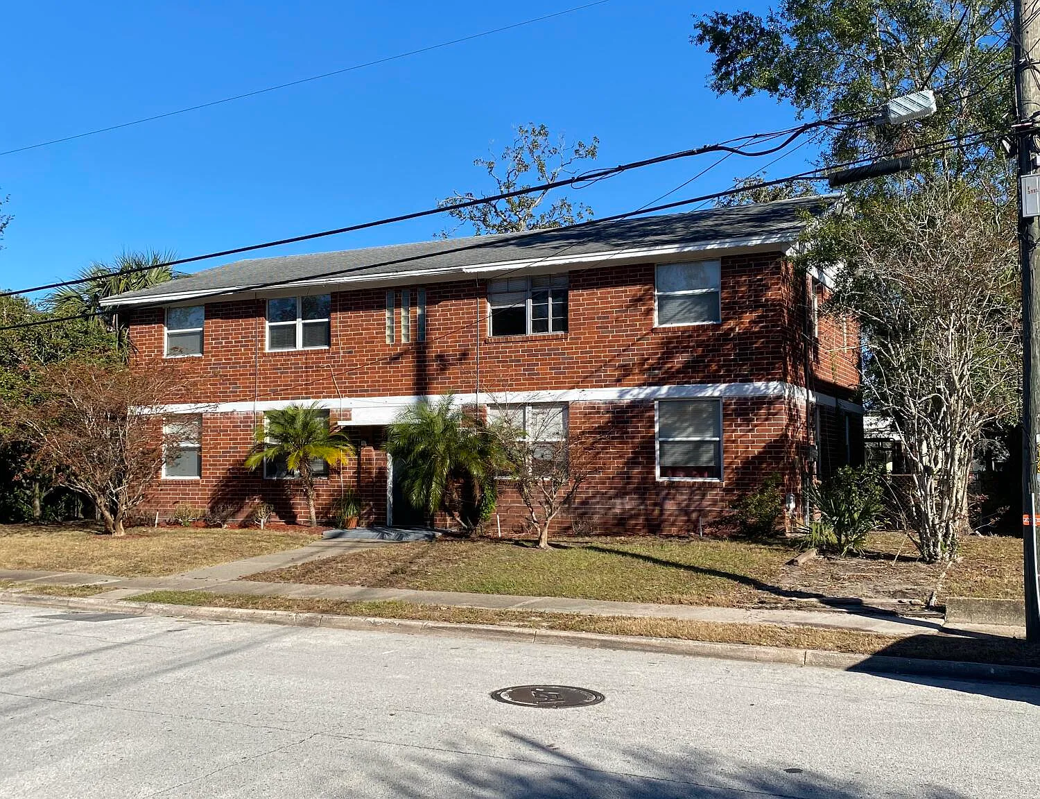 2 bed, 1.0 bath, 768 sqft, $1,100 — Photo 1