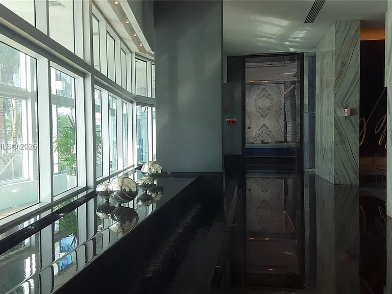 335 Biscayne Blvd #2106 — Photo 6