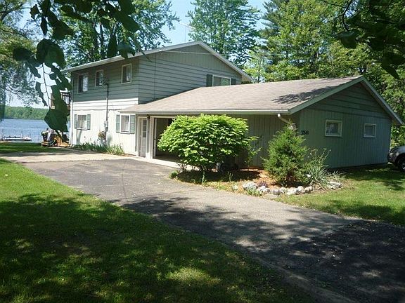 3rd image of 37649 Lake Shore Dr
