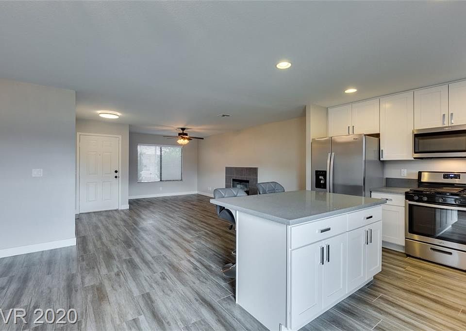 1st image of 250 Lido Dr