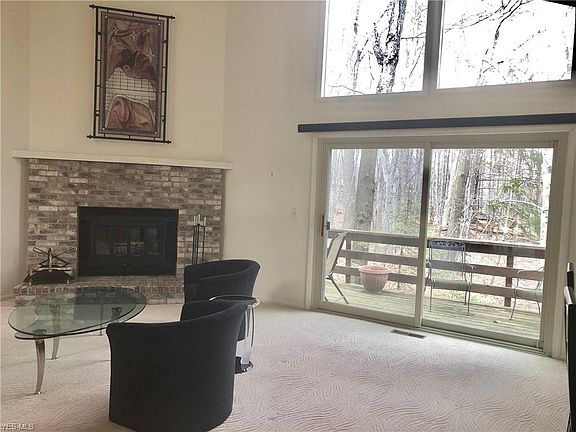 4th image of 28799 Orangewood Dr