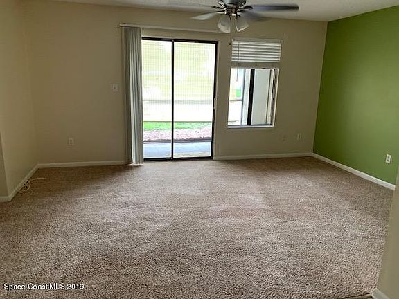 3rd image of 3535 Sable Palm Ln Unit I