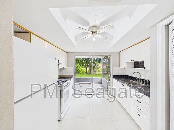 5th image of 7620 NW 21st St