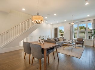 9060 Corsair Pl, Dallas, TX 75218