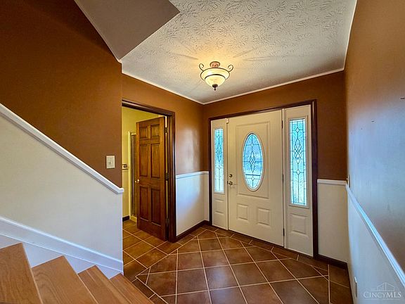 4th image of 839 Summerfield Ln