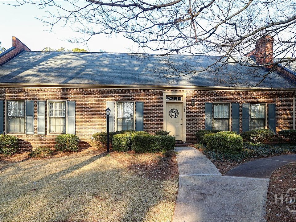 1st image of 127 N Stratford Drive