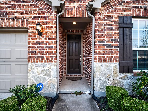 2nd image of 5705 Merchant Dr