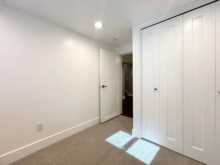 953 E Lowell Ave — Photo 34