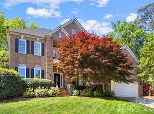 7346 Versailles Ln, Charlotte, NC 28277