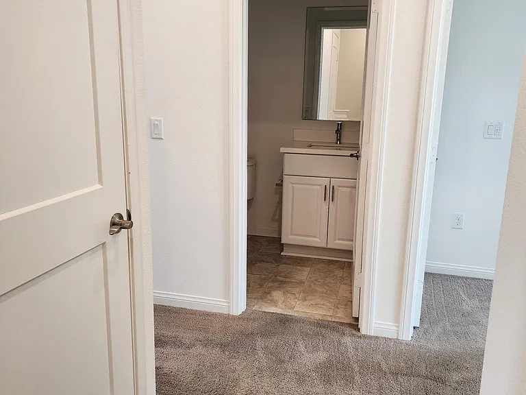 1528 Redbud Way — Photo 21