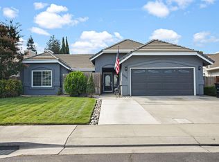 2354 Country Manor Dr, Riverbank, CA