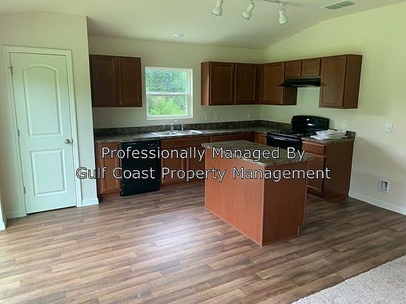 2nd image of 3436 Richardson St