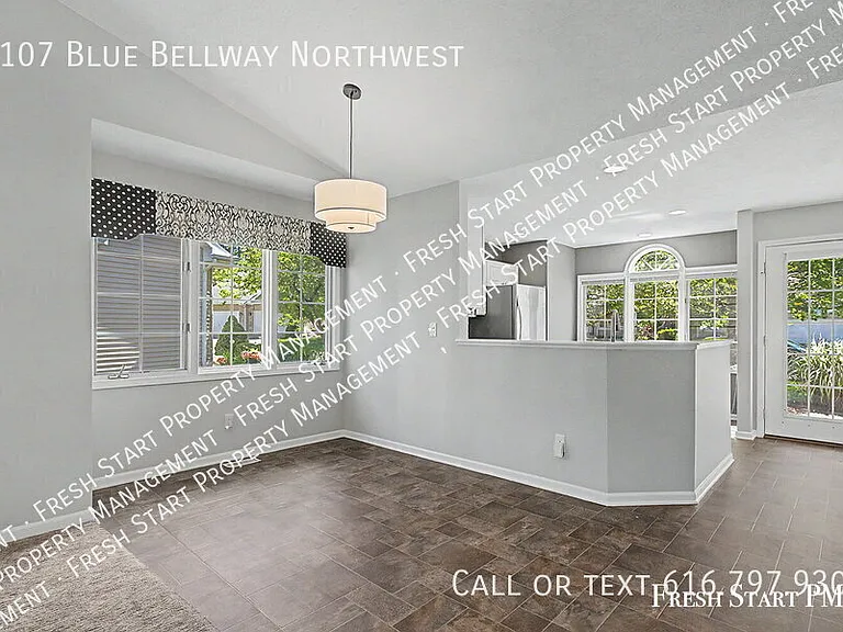 2107 Blue Bellway NW — Photo 8