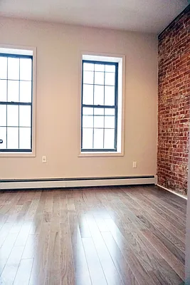 Rented by Purple Stone Realty LLC | media 8