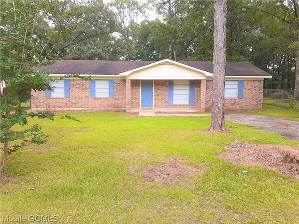 4880 Apache Dr, Eight Mile, AL 36613