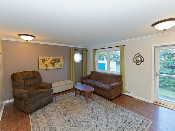 4th image of 31 Culver Ave