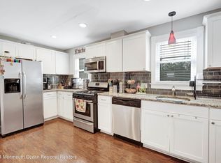 35 Brook Ln, Trenton, NJ 08619