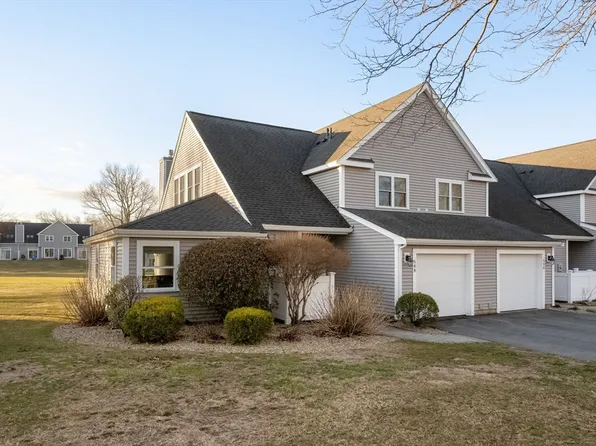 588 White Cliff Dr, Plymouth, MA 02360
