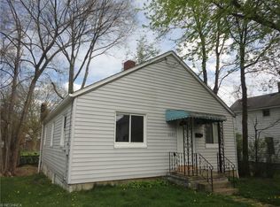2027 13th St SW, Akron, OH 44314
