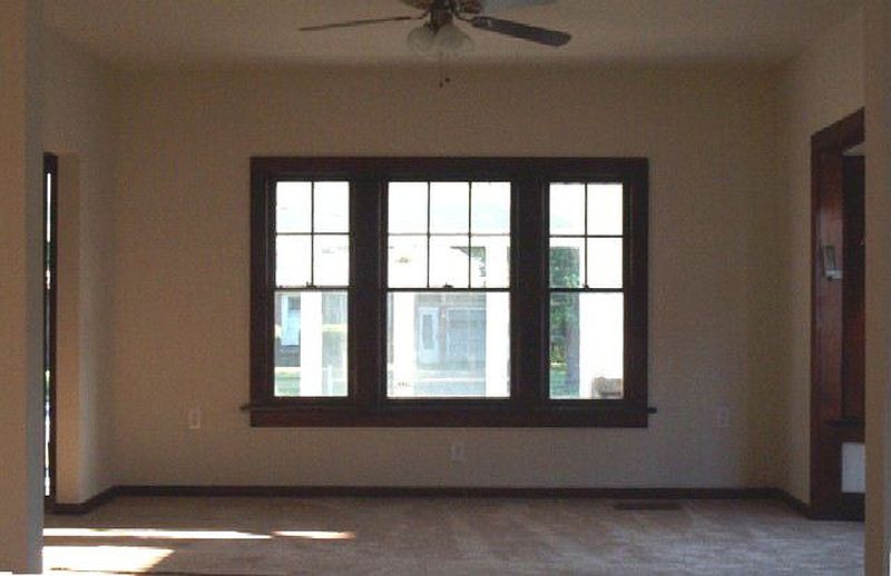 4th image of 136 MAPLE Avenue
