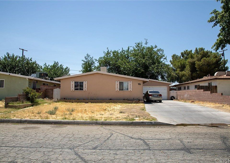 1st image of 134 E Avenue J7