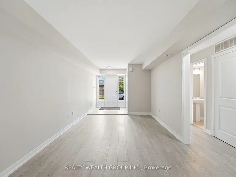 60 Parrotta Dr #253 — Photo 9