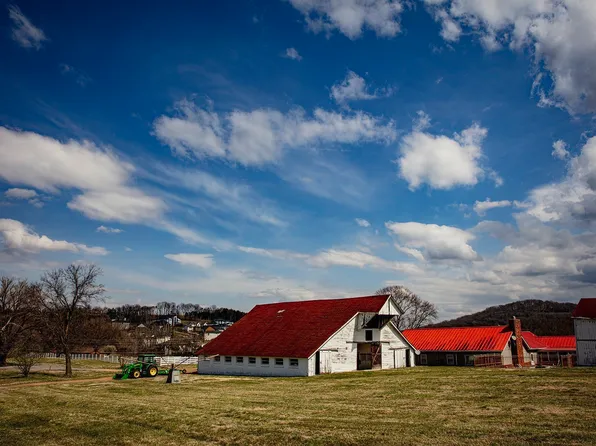 9441 Clovercroft Rd, Franklin, TN 37067