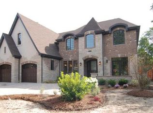 285 Poplar Ave, Elmhurst, IL