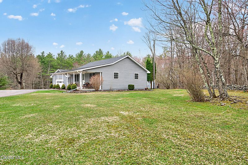2nd image of 141 Decker Lane