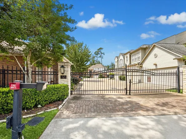 1321 Whispering Pines Dr, Houston, TX 77055