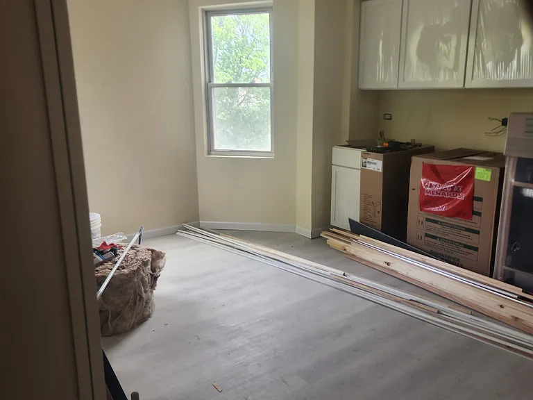 1700 W Nelson St #3F — Photo 7