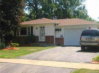 1409 100th St, Niagara Falls, NY